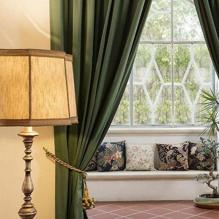 Antica Villa La Viola, Suite With Private Pool เลชเช ภายนอก รูปภาพ