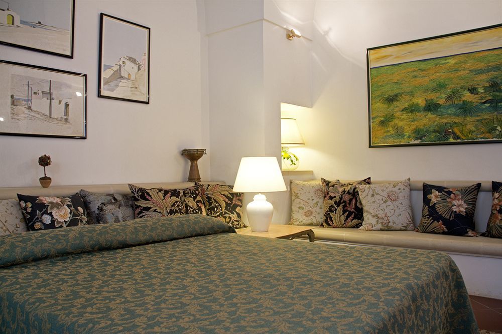 Antica Villa La Viola, Suite With Private Pool เลชเช ภายนอก รูปภาพ